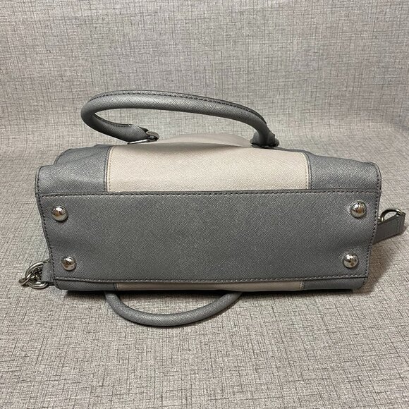 Michael Kors Purse - Picture 6 of 14